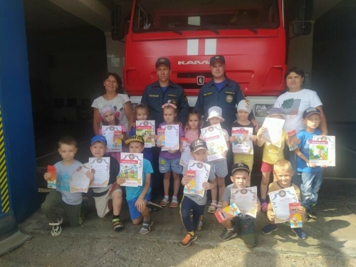 Азнакайда батырлык дәресе үтте