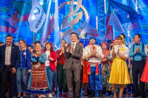 Әлмәттә «Безнең заман» фестиваленең зональ туры башланып китте