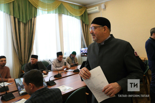 Рәфикъ Мөхәммәтшин: «Россиядә ислам тарихы» китабы татар телендә басылмаячак