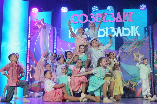 Зилә Сөнгатуллина: «Балаларның патриотик җырлар башкаруы йөрәккә үтеп керә»