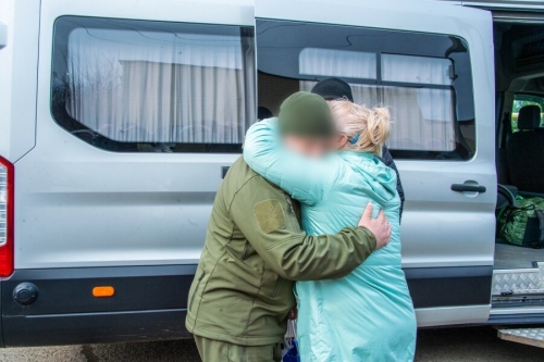 Түбән Кама егетләре ялдан соң махсус хәрби операция зонасына юл тотты