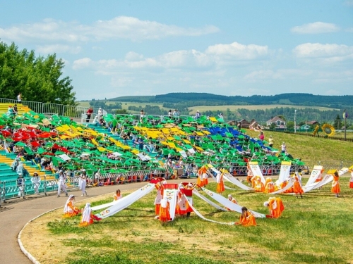 Түбән Кама Сабан туенда беренче тапкыр атлар өстендә көрәш була