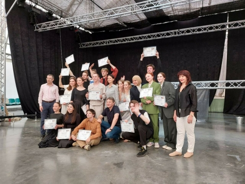 Болгарда фестиваль кысаларында әзерләнгән театраль эскизлар күрсәтелә башлады