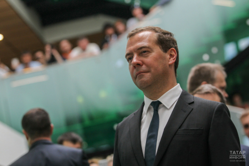 Дмитрий Медведев: Украинаның барлык территорияләре дә югары дәрәҗәдә бәхәсле