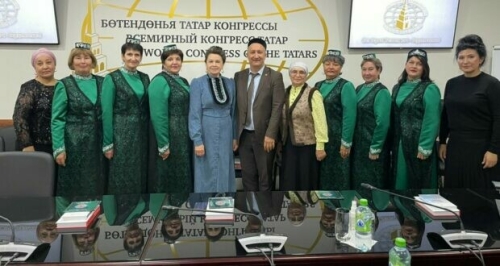Гали авылы делегациясе Бөтендөнья татар конгрессында кунакта булды