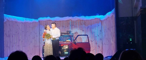 Минзәлә театры яңа сезонын Туфан Миңнуллинның «Шулай булды шул» спектакле белән ачты