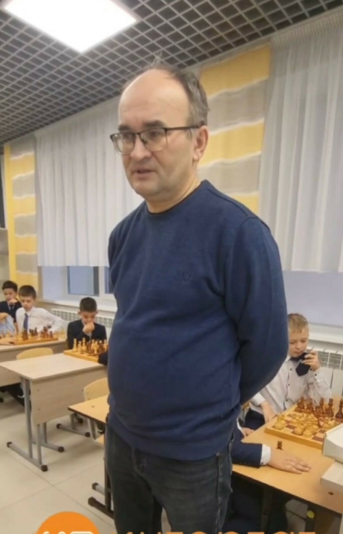 Рамил Хөснуллин: Милләтебезнең киләчәге өчен аз булса да кулдан килгәнне эшләргә тиешбез