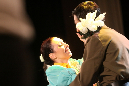 Дәүләт җыр һәм бию ансамбле Җиңү көне уңаеннан вокаль-хореографик спектакль күрсәтәчәк