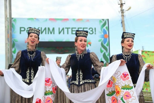Татарстан Дәүләт җыр һәм бию ансамбленең Сабантуй марафоны дәвам итә