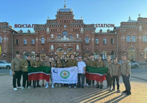 Азнакай егете студент отряды белән Беларуська тәҗрибә тупларга киткән