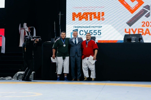 Радик Сәлахов II Бөтендөнья милли көрәш төрләре уеннарының абсолют җиңүчесе булды