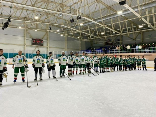 Буада махсус операция катнашучысы истәлегенә хоккей турниры узды