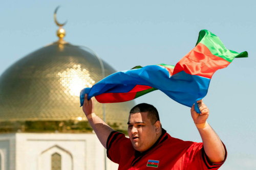 Татарстан спортчылары Гарәп Әмирлекләренә билбау көрәше буенча дөнья чемпионатына килде