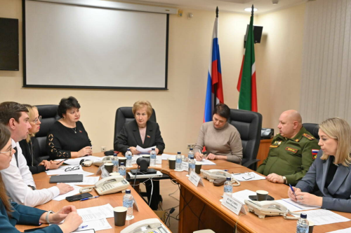 «Хатын-кыз игътибары» кайнар линиясенә 30 хәрби һәм аларның туганнары мөрәҗәгать иткән