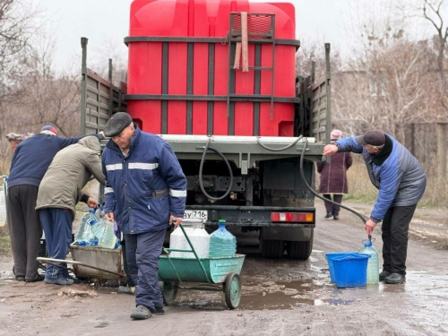 Татарстан Лисичанскны су белән тәэмин итү буенча системалы эшне дәвам итә