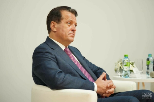 Метшин Идел буе федераль округы башкалалары җитәкчеләренең медиарейтингында беренче булды