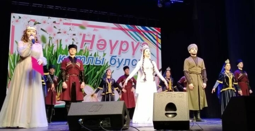 Лениногорскида Нәүрүз бәйрәме диаспоралар катнашында узды