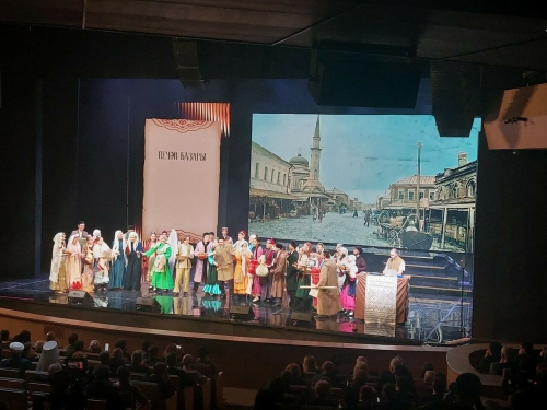Рөстәм Миңнеханов Тукай премиясе лауреатларын бүләкләде