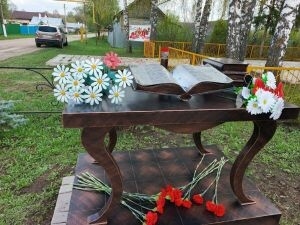 Биектау районы Ташлы Кавал авылында «Моабит дәфтәре» скульптура-композициясе ачылды