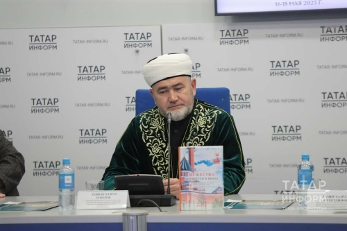 Равил хәзрәт Зөфәров: Мәрҗаниебезнең мирасы төпсез кое кебек
