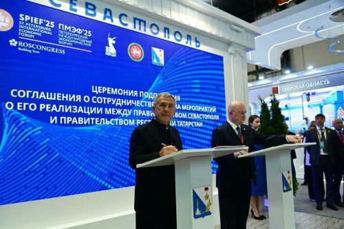 Рөстәм Миңнеханов һәм Михаил Развозжаев хезмәттәшлек итү турында килешү имзалады