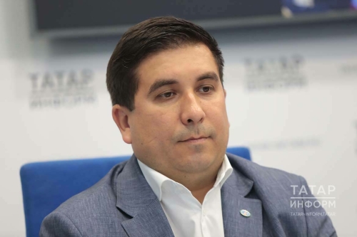 Данис Шакиров «Уйнагыз, гармуннар!» фестивалендә аеруча актив төбәкләрне атады