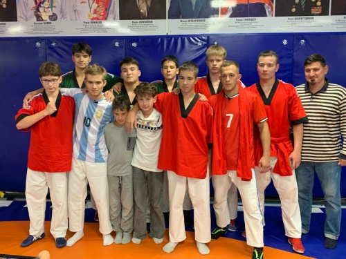 Актер Рузил Миңнекәев Казанда көрәш буенча мастер класста катнашкан