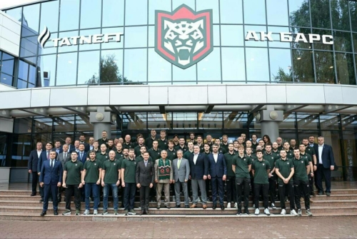 Татарстан Рәисе «Ак Барс»ка КХЛның яңа сезоны алдыннан уңышлар теләде