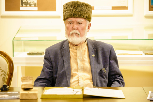 Батулла: Балалар бакчасыннан алып, мәктәпләрдә, институтларда Идегәй өйрәнелергә тиеш