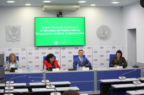 Быел октябрь аенда Әлфия Авзалованың һәйкәл проектына яңа бәйге игълан ителә