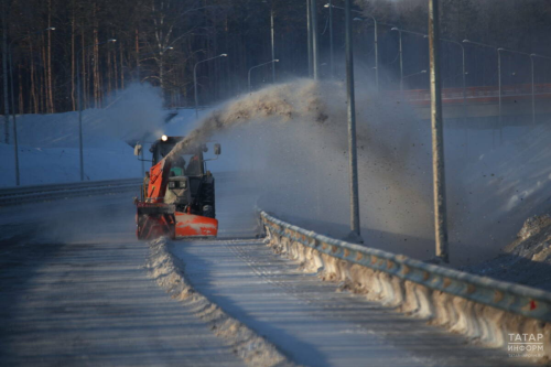 Татарстанда федераль трассаларны 137 берәмлек махсус техника кардан чистарта
