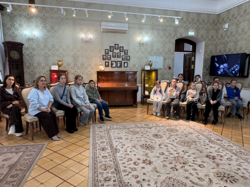 Габдулла Тукай әдәби музеенда балалар язучысы Алинә Бикмуллина белән очрашу узды