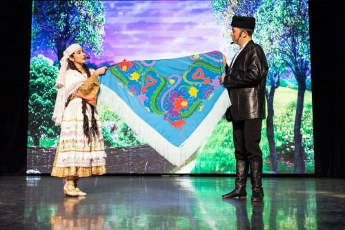 Самара тамашачысына Кәрим Тинчуринның «Зәңгәр шәл» музыкаль спектакле тәкъдим ителде