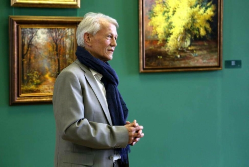 Франциядә иҗат итүче татар рәссамы Ринат Әнимаев: Иҗатым аша Казанда апамны таптым