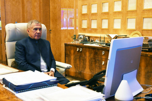 Миңнеханов «Бердәм Россия» югары советы бюросы утырышында катнашты