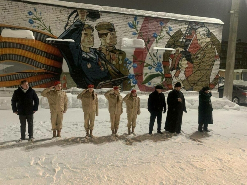 Бөгелмәдә контрактникларның чираттагы партиясен хәрби хезмәткә озаттылар