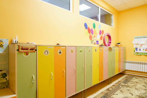 Миронов, балаларына бакчада урын булмаса, ата-аналарга компенсация түләргә тәкъдим итте