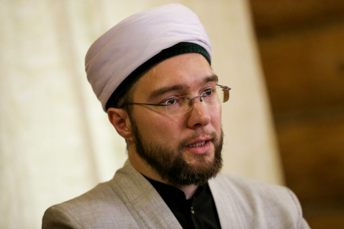 Нурулла хәзрәт Зиннәтуллин: Үземчә ышанам – бу Аллаһы Тәгаләгә бара торган юл түгел