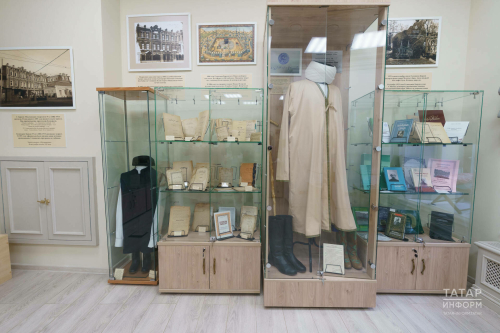 Олы Кавал укытучылары «Мөхәммәдия» мәдрәсәсенә экскурсиягә килгән