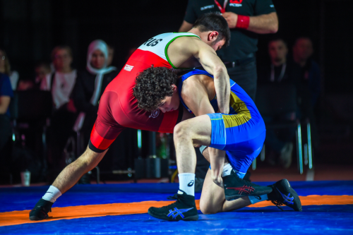 Татарстан спортчылары Түбән Камада Бөтенроссия ирекле көрәш турнирында 23 медаль яулады