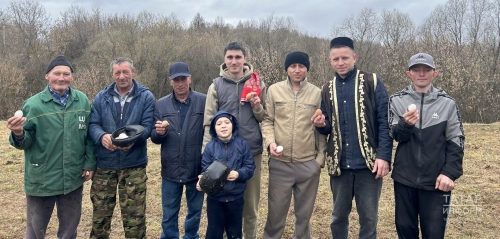 Арчаның Кылачы авылында йомырка тәгәрәтү ярышы узды