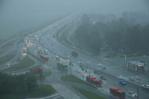 Татарстанда бүген томан, яңгыр һәм көчле җил көтелә