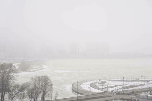 Татарстан синоптиклары көчле җил һәм томан турында кисәтә