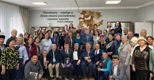 Башкортстан Язучылар берлегендә Рәдиф Гаташның 85 еллык юбилее уңаеннан иҗат кичәсе булды