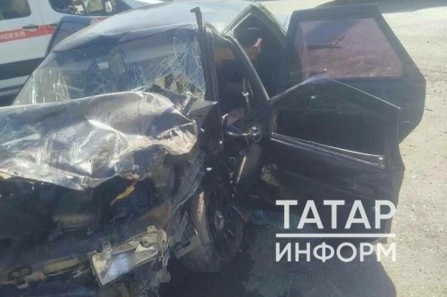 Казанның Магистраль урамындагы юл-транспорт һәлакәтендә өч кеше зыян күргән