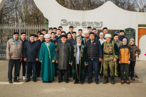 Казанның Яңа бистә зиратында Остазларны искә алу көне булды