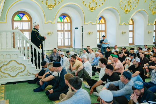 Татарстан мәчетләрендә Россия көне уңаеннан җомга вәгазьләрен Ватан темасына багышладылар