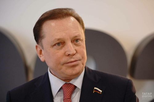 Айдар Метшин: Думаның VIII чакырылышы хәрбиләргә ярдәм итүне алгы планга куйган иде