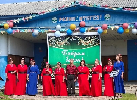 Төмән өлкәсенең Яркәү округындагы Карагай авылында быелгы сезонның соңгы Сабан туе узды