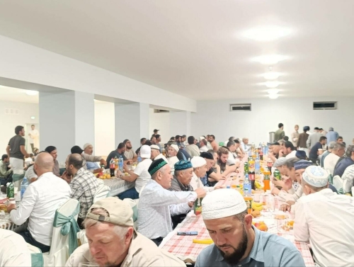 Волгоград өлкәсенең Волжский шәһәре мөселманнары Мәүлид бәйрәмен билгеләп үтте